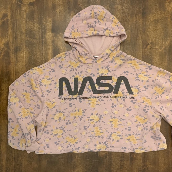 NASA Graphic Pink Floral Oversized Crop Hoodie Size XS Extra Small - Picture 2 of 6
